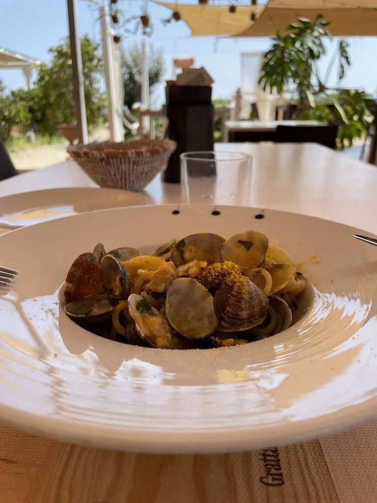 Anna_Basaùra Beach Restaurant & Club_Arbatax_review