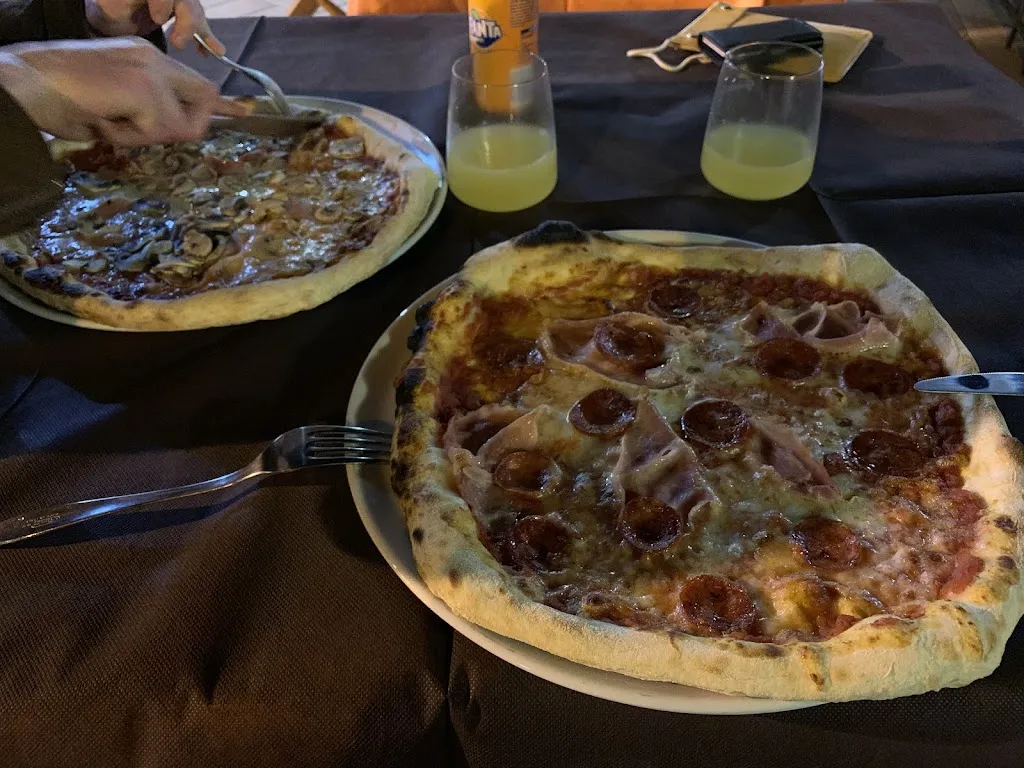 Azateq_Star 2 Ristorante Pizzeria_Arbatax_review