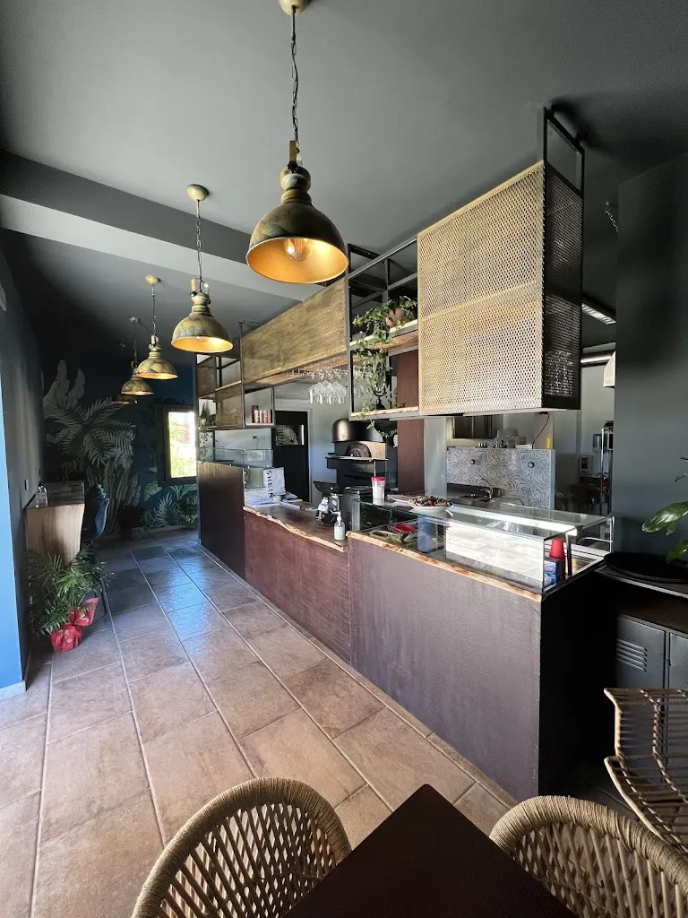 bonobo. restaurant in Arbatax