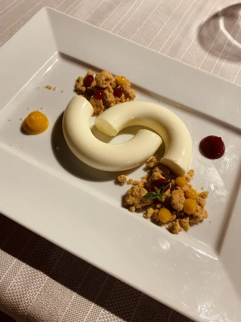 Menu_Tholoi Restaurant and Pizzeria_Arbatax_image_4