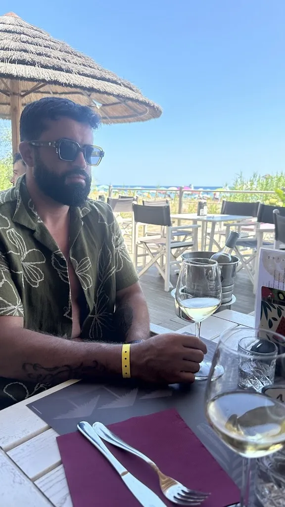 Swiss Magic Tours_Hakuna Matata Beach_Arbatax_review