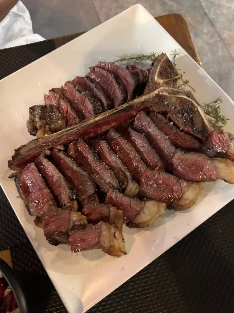 Fernanda Bressan_Braceria Pezza Orrostu • Steak House Tortoli_Arbatax_review