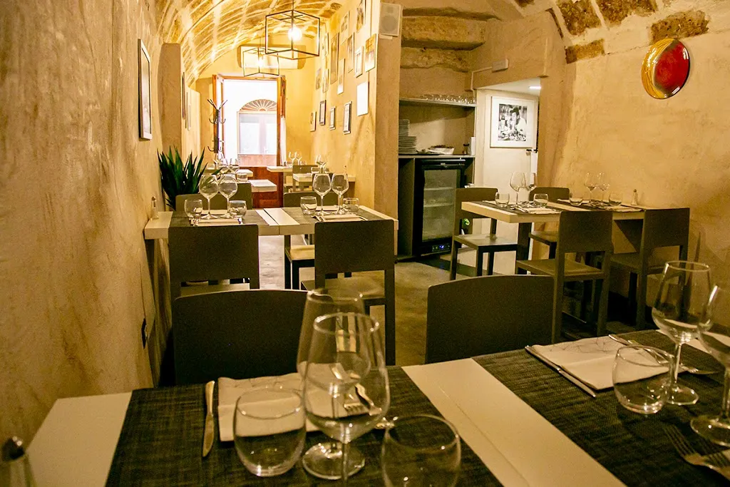 Trattoria Da Mirko restaurant in Alghero