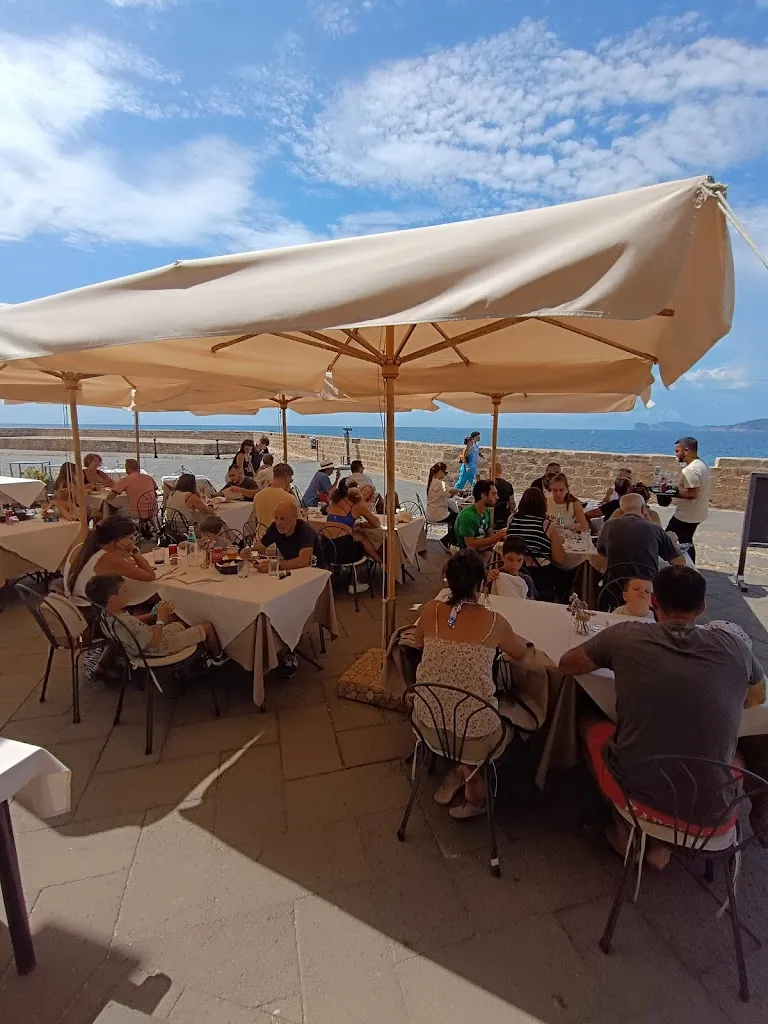 MOMA Restaurant restaurant in Alghero