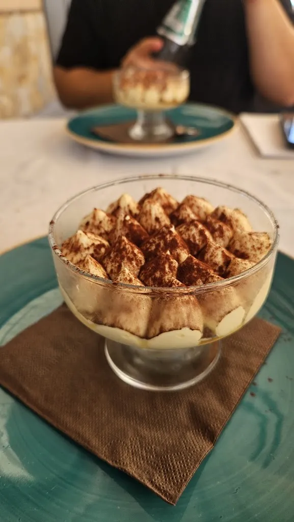 Alexandra Nicolae_Alguer Mia – Restaurant i pizzeria_Alghero_review