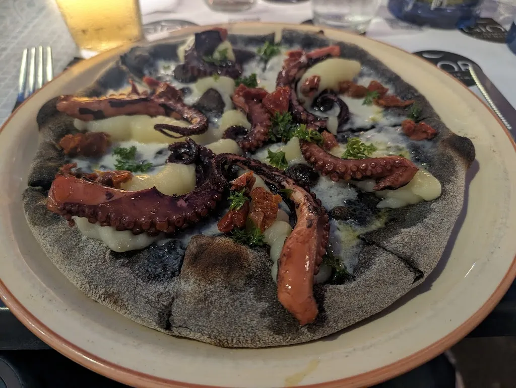 Steve Lahos_Gior Osteria Pizza Gourmet_Alghero_review