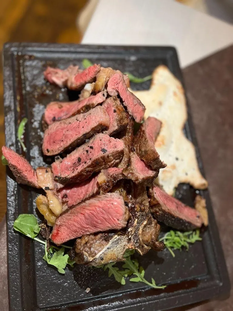 Dèmodè Beef Bistrot Alghero_Alghero_slider_image_2