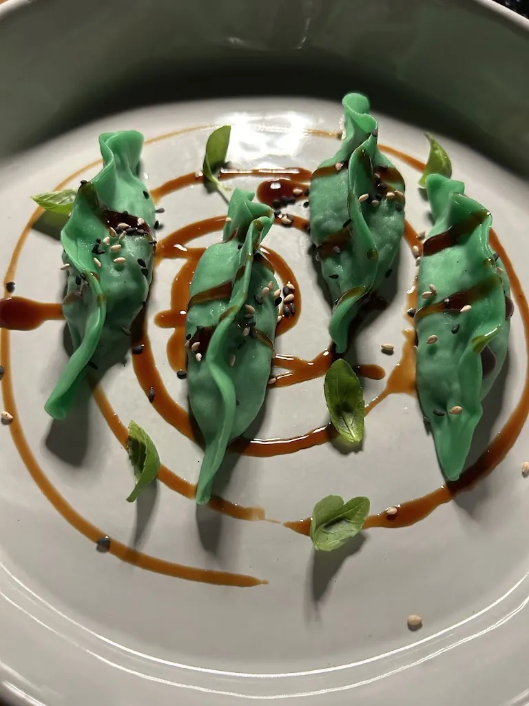 Bonsai Sushi Lounge_Assolo_slider_image_2