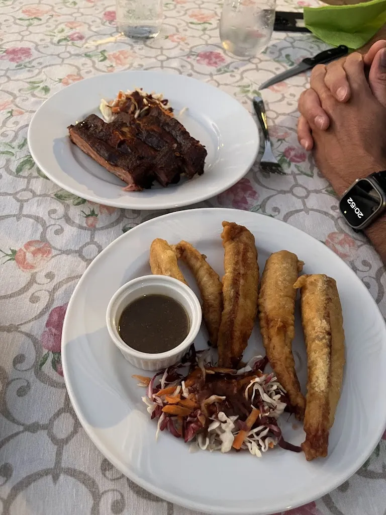 Alizée Goy_DON'S BARBECUE_Arzachena_review