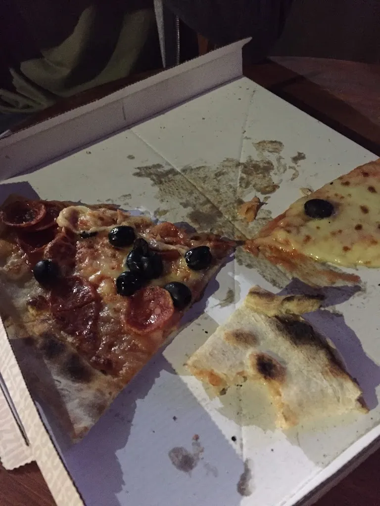 Sara_Il Semaforo Pizzeria D'asporto_Arzachena_review