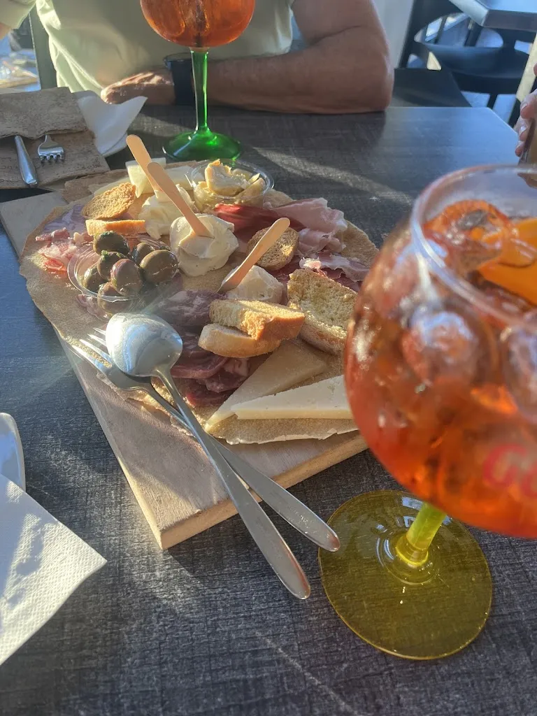 Valentina Resta_Chilometro ZERO Bar ristorante gelateria_Assemini_review