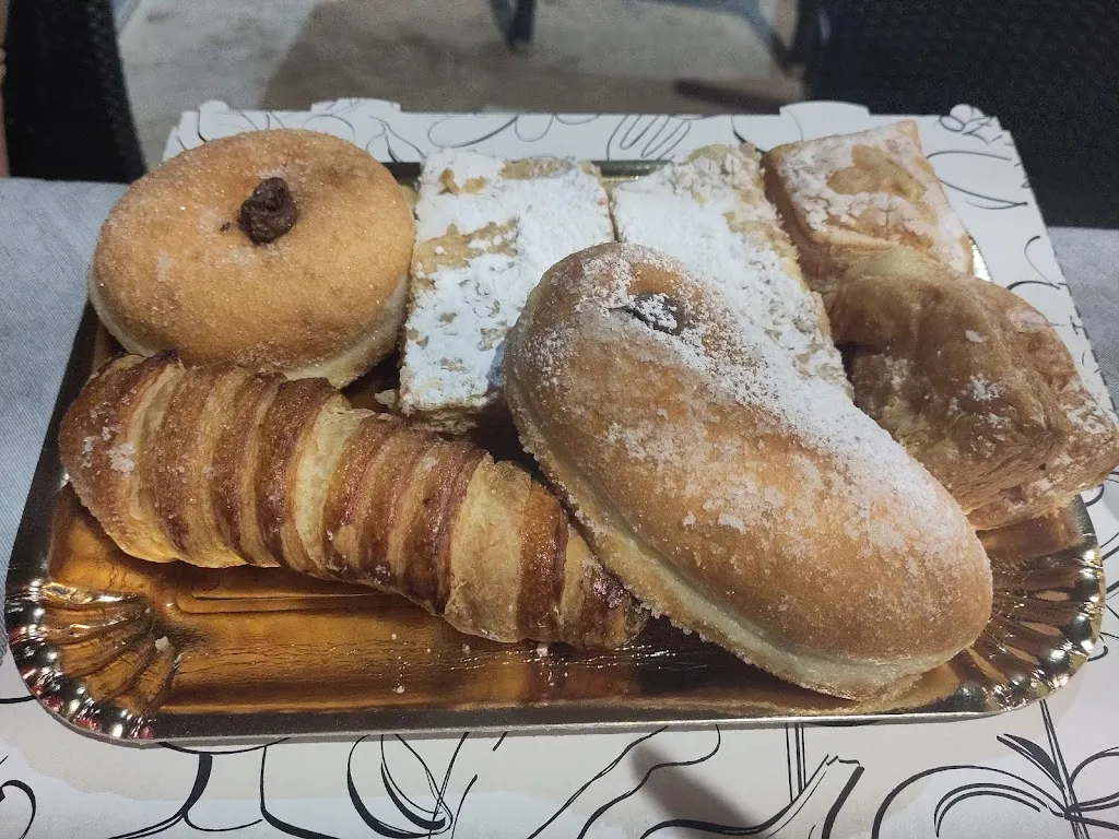 Rita Rocha de Sousa_Pizzeria da Meme_Assemini_recensione