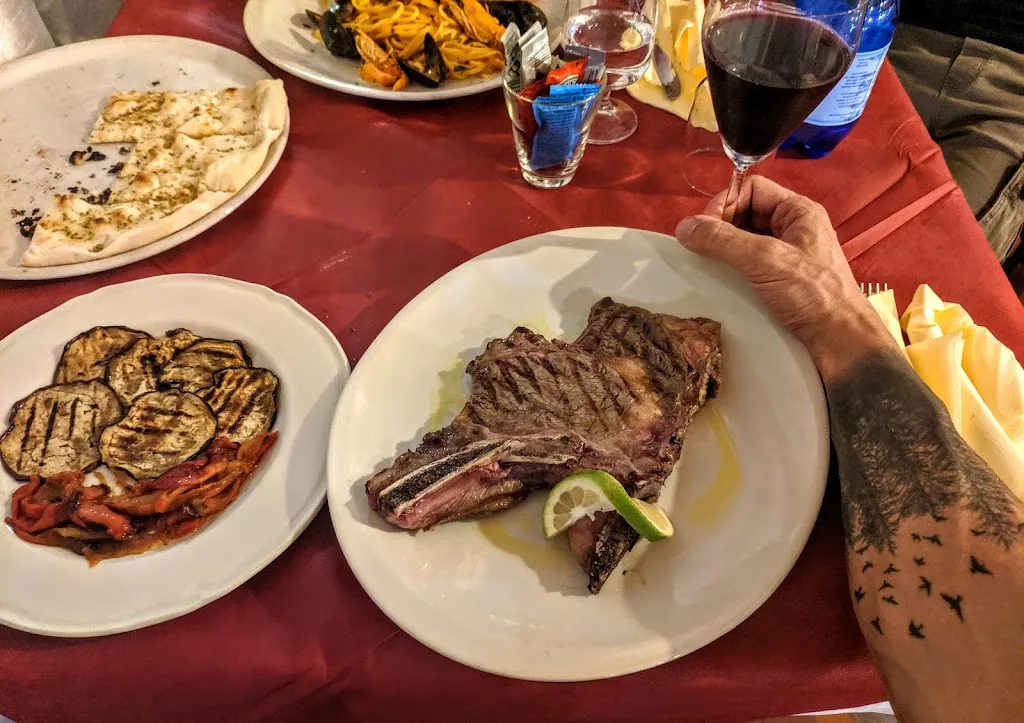 Riccardo Atzeni_C'è PIZZA PER TE_Assemini_review