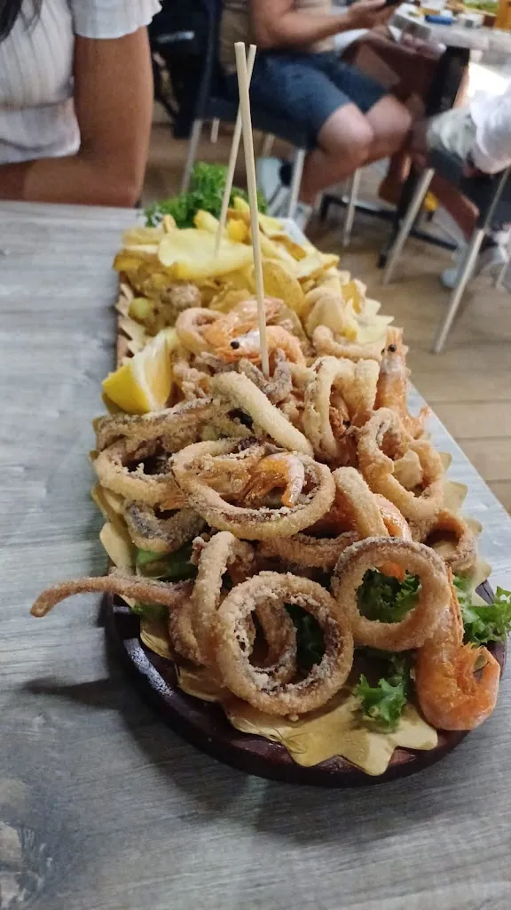 Fabrizio Bizio_New Bar Mexico Assemini di Simone Mameli_Assemini_review