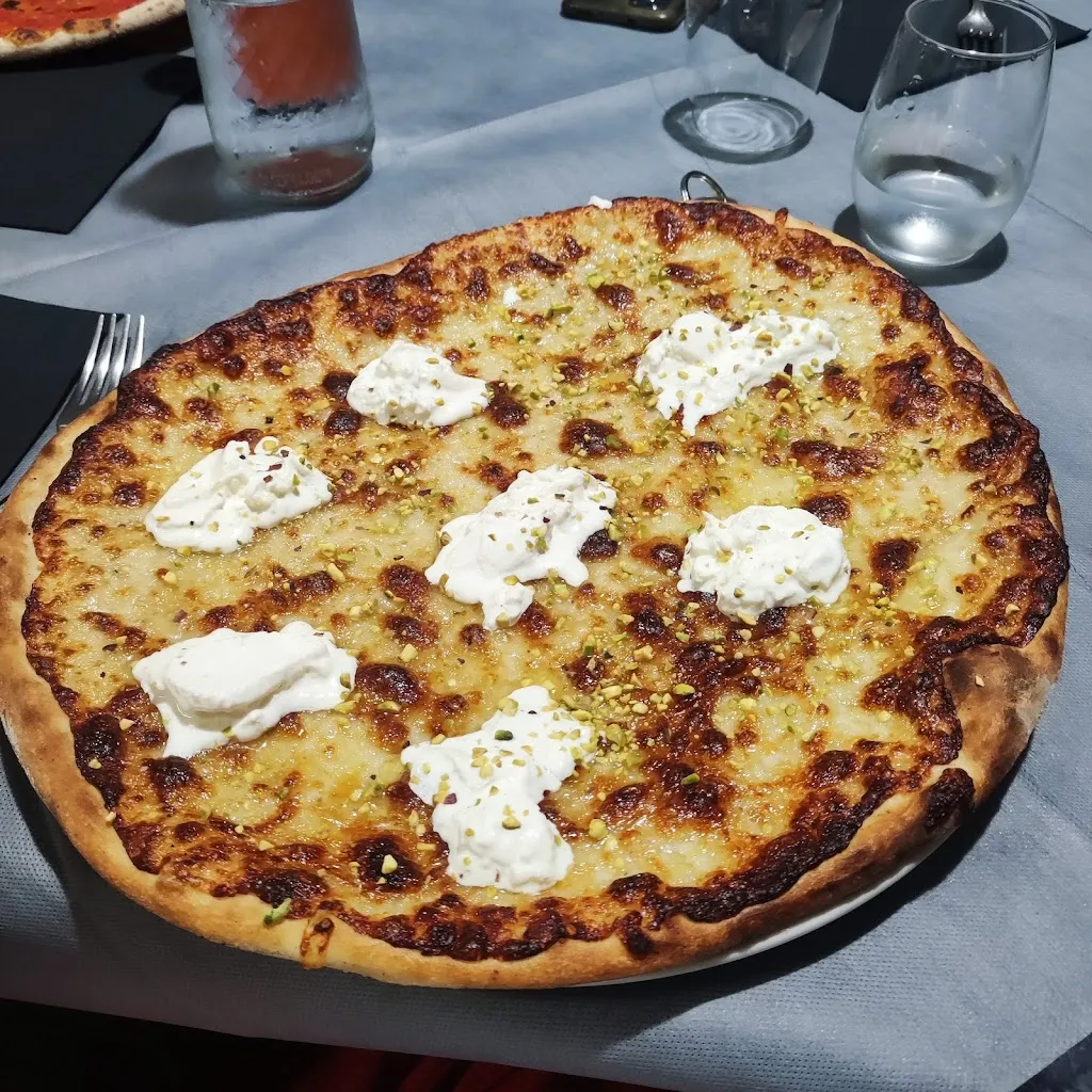 Bar Pizzeria Trattoria Da Nevio_Baratili San Pietro_slider_image_2