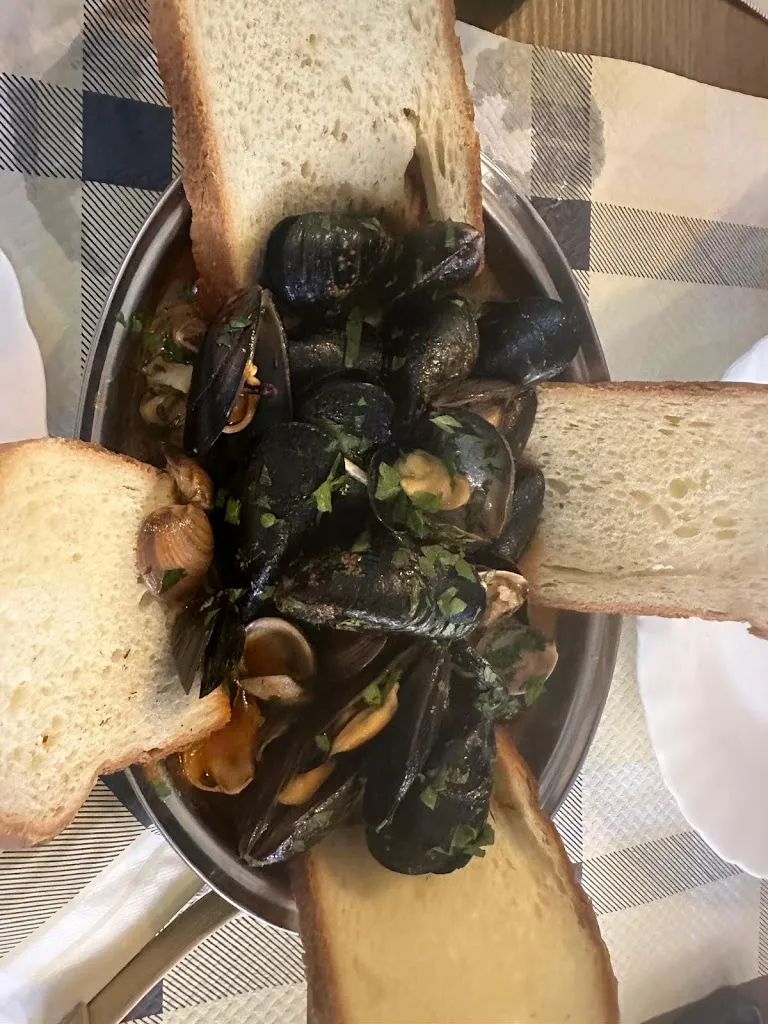 R. De.m_Trattoria degli Artisti_Badesi_review