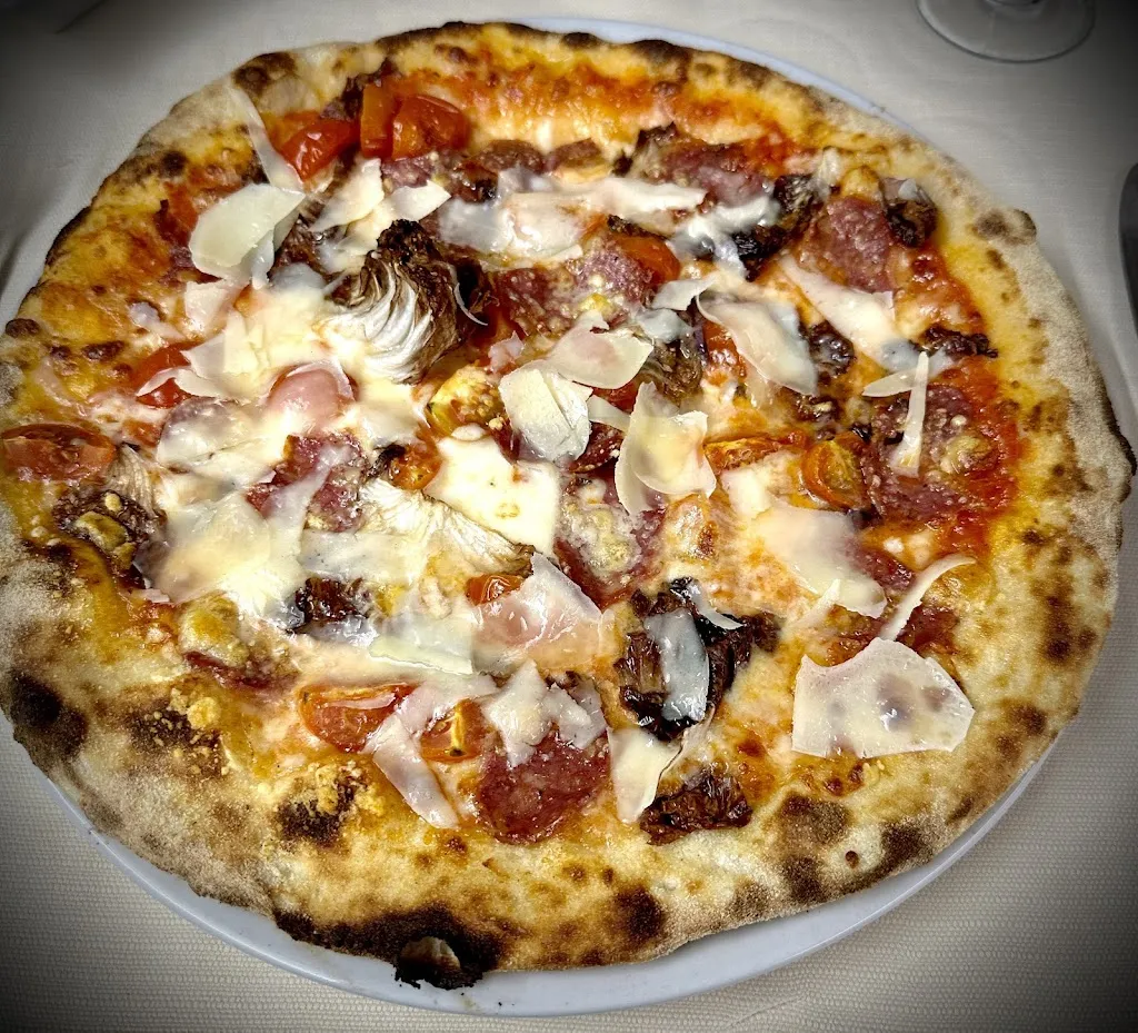 Liam Lindemann_RISTORANTE PIZZERIA K18_Badesi_recensione