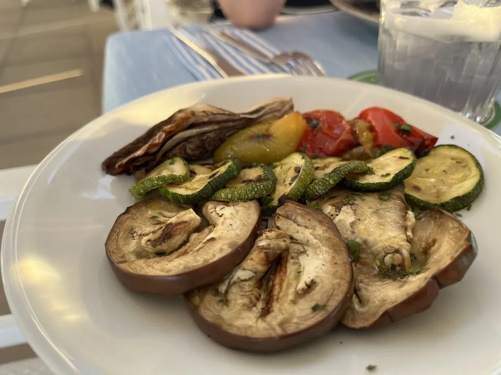 Team-PSS_Oasis Lounge Bar Badesi_Badesi_review