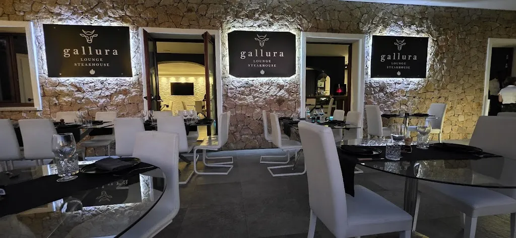 Galluralounge&bar restaurant in Badesi