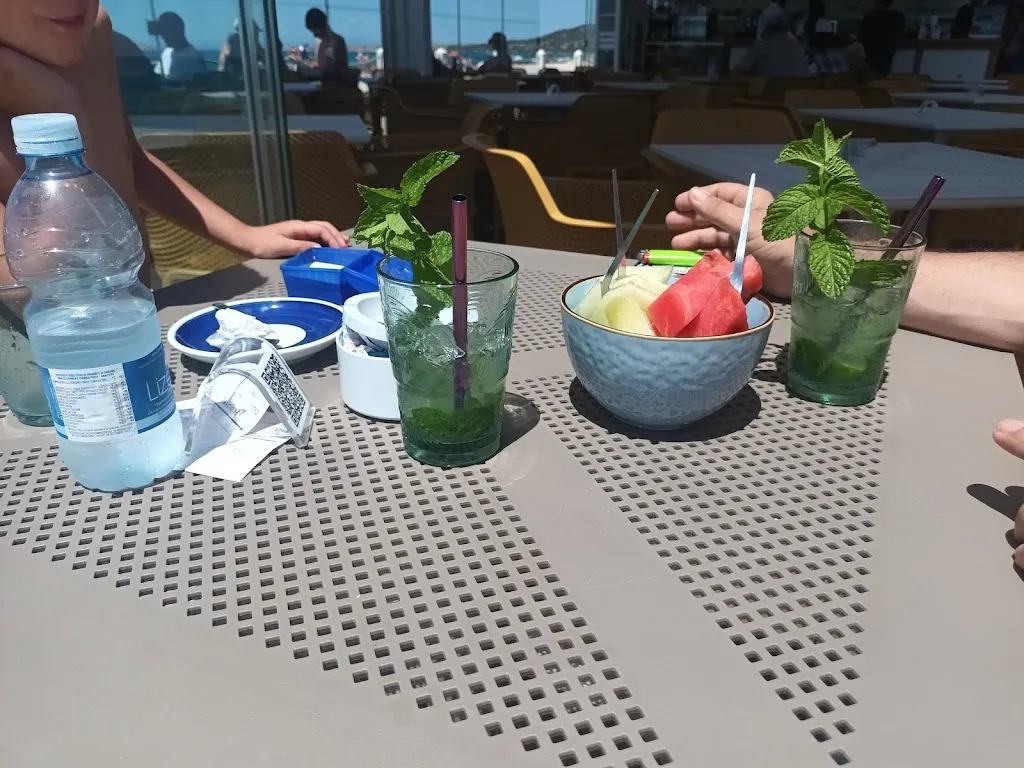 Menu_Emerald Beach Bar_Badesi_image_8