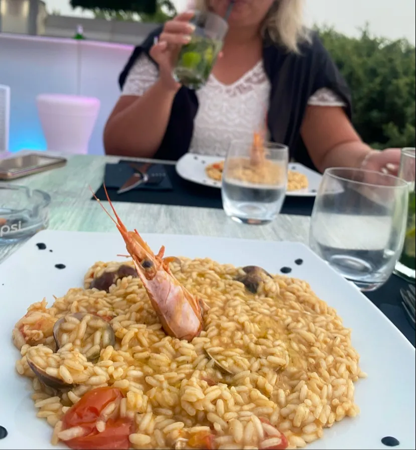 Aleksandra Mikołajczyk_Calypso_Badesi_review