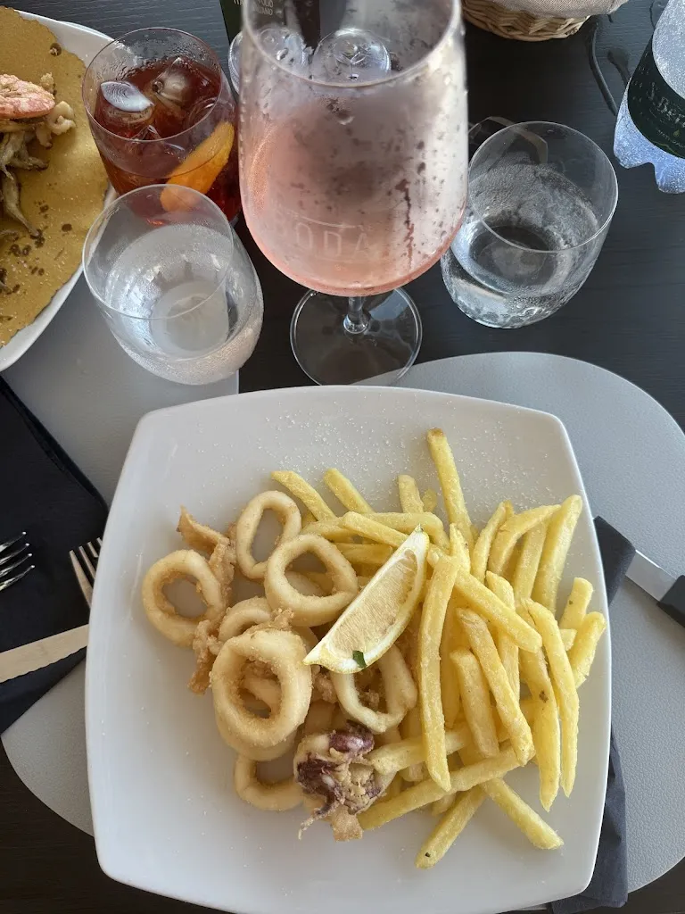 torty katulienka_The one Beach club_Badesi_review