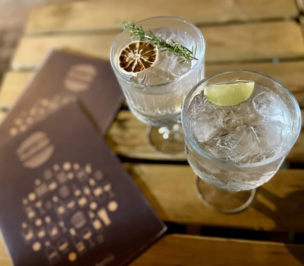 Karolína Javůrková_GustaBe_Badesi_review