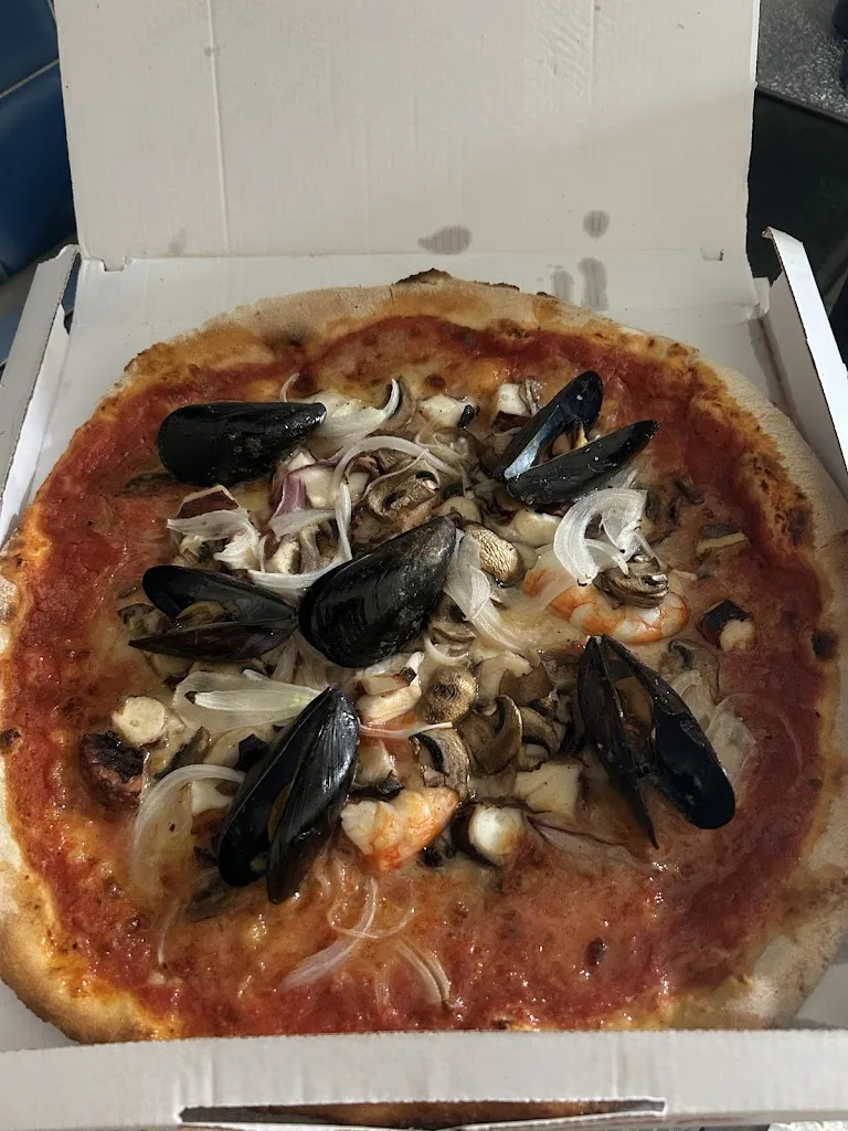 mr deeds_Orchidea Blu_Bari Sardo_review