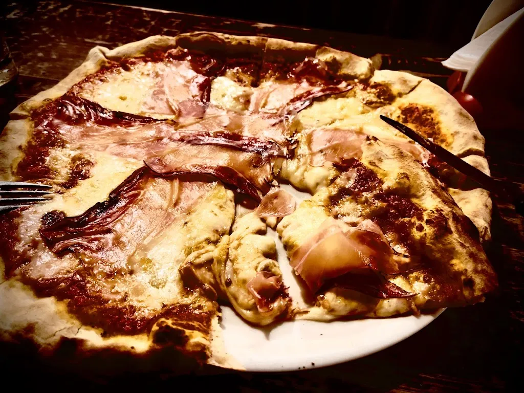 Il Giardino Pizzeria Ristorante Birreria_Benetutti_slider_image_3