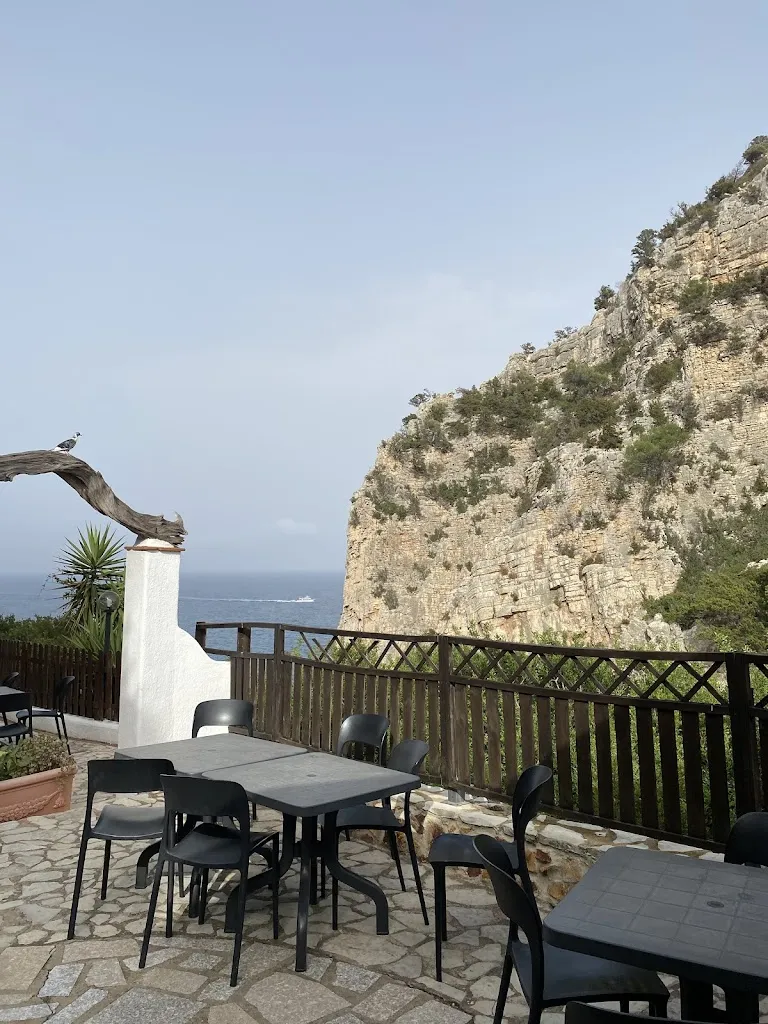 Trattoria Pedra Longa_Baunei_slider_image_3