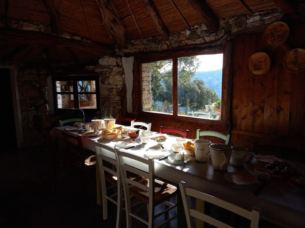 Ovile Bertarelli restaurant in Baunei