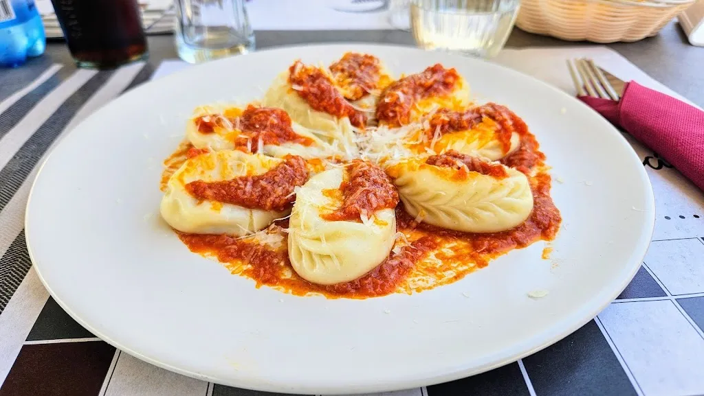 Mindaugas Girdvainis_Bar cafe Ristorante Pizzeria Baunei_Baunei_review