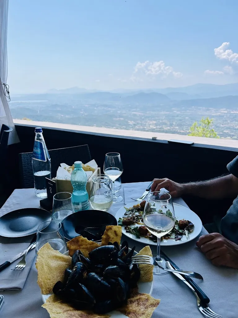 Jennifer Thomson_Snack Bar Le Radici_Baunei_recensione