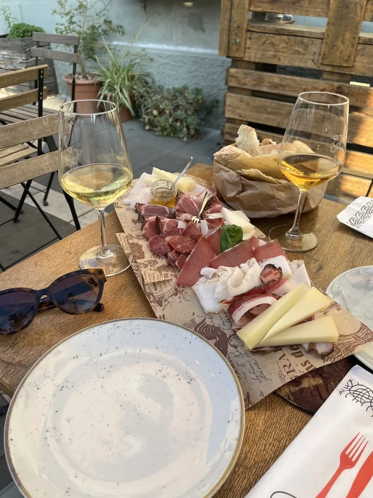 Menu_Dispensa 125 Vendita e degustazione di prodotti tipici sardi artigianali, Enoteca_Baunei_image_3