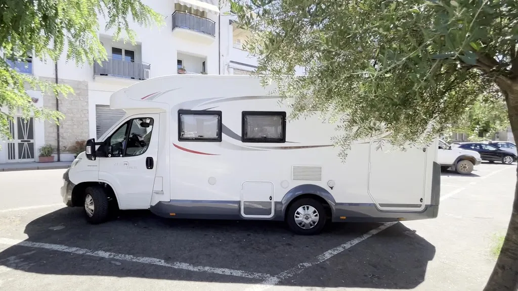 GARAGE Bistrot_Baunei_slider_image_2