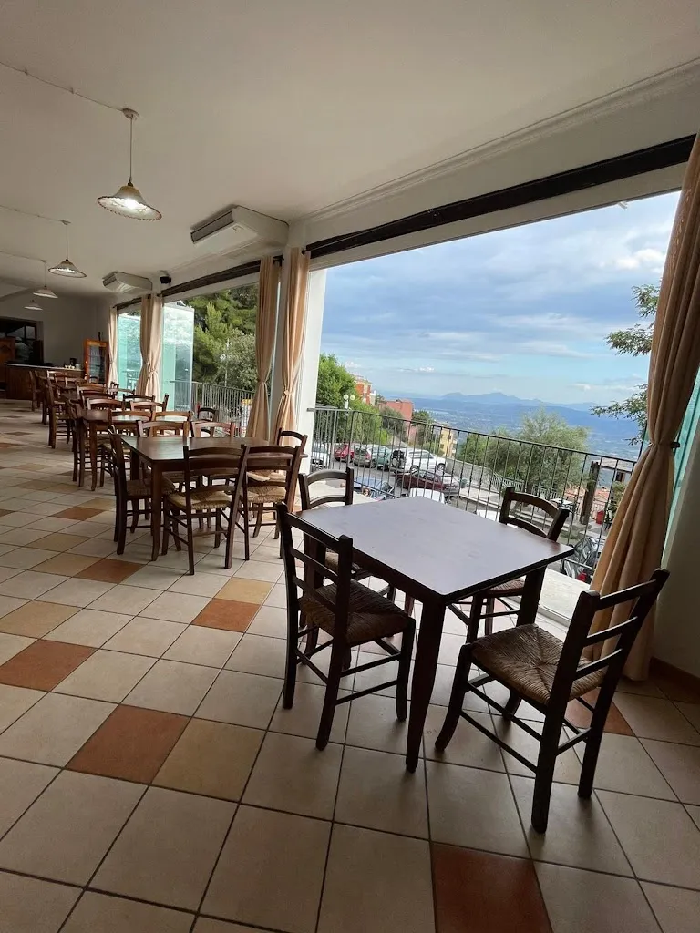 Bar Pizzeria San Pietro restaurant in Baunei