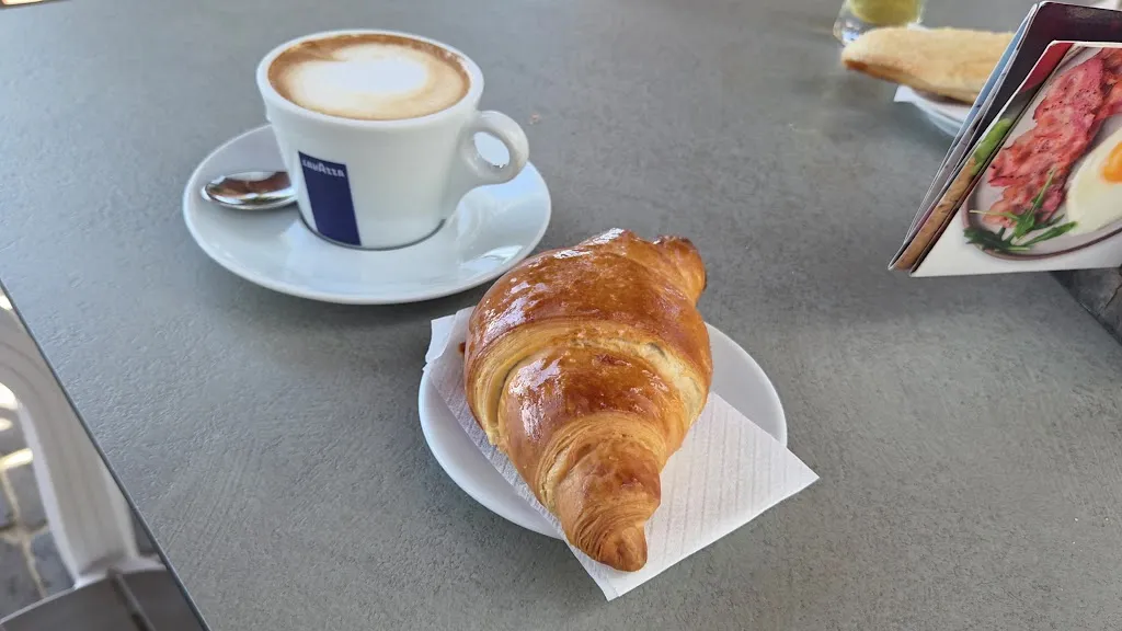 Bar Pizzeria San Pietro_Baunei_slider_image_2