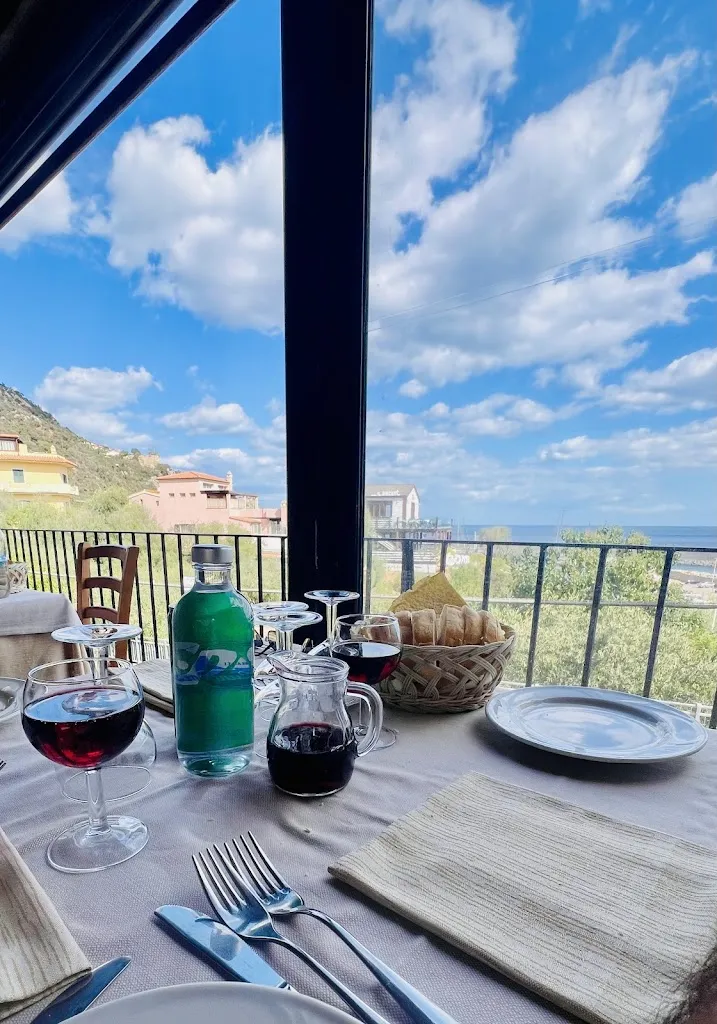 Ristorante Lungomare Navarra_Baunei_slider_image_1