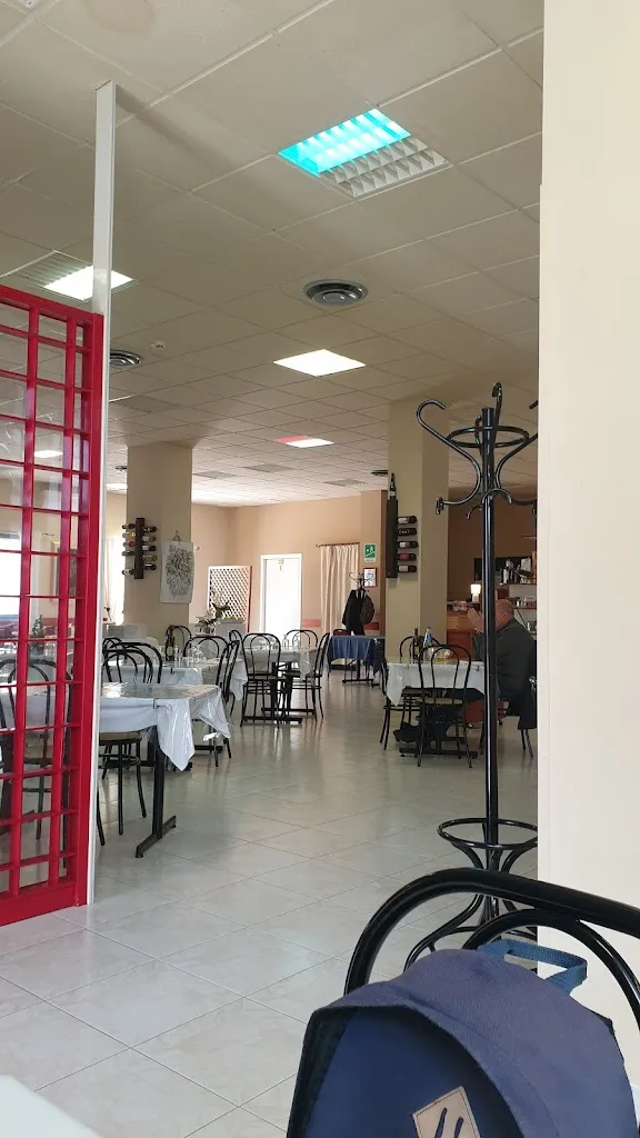 Gerard Delassus_Hotel Ristorante Nuovo Limbara_Berchidda_review