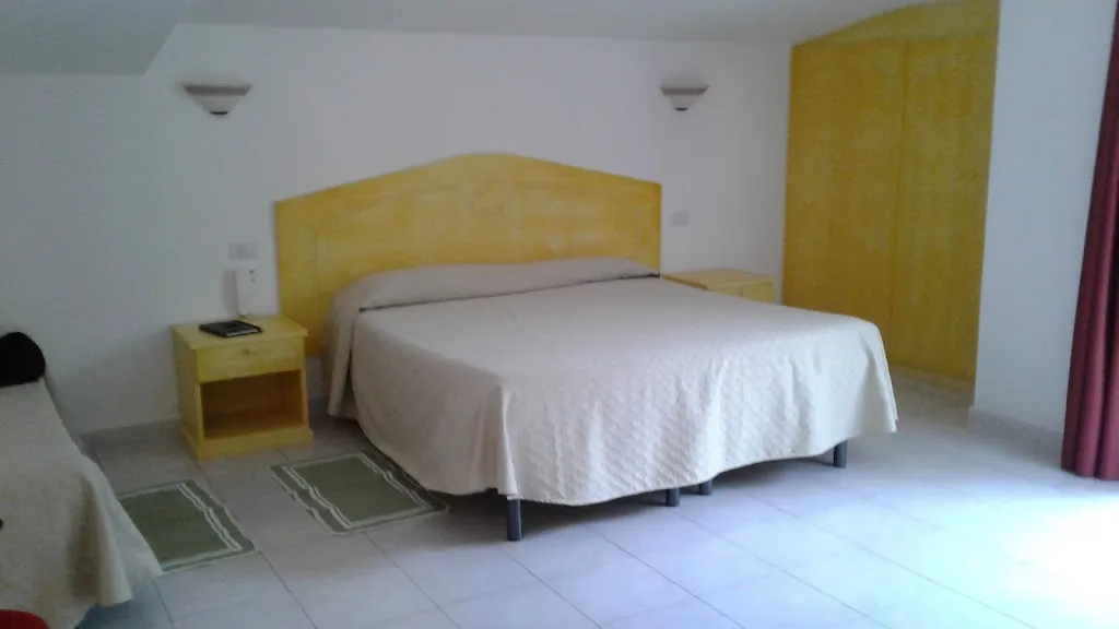 Hotel Ristorante Nuovo Limbara_Berchidda_slider_image_2