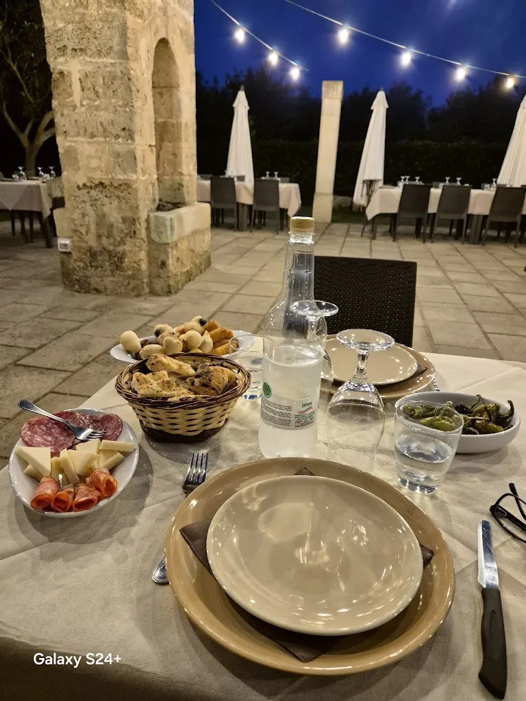 Ehud Bourne_Tenuta Santu Vitu_Galatina_review