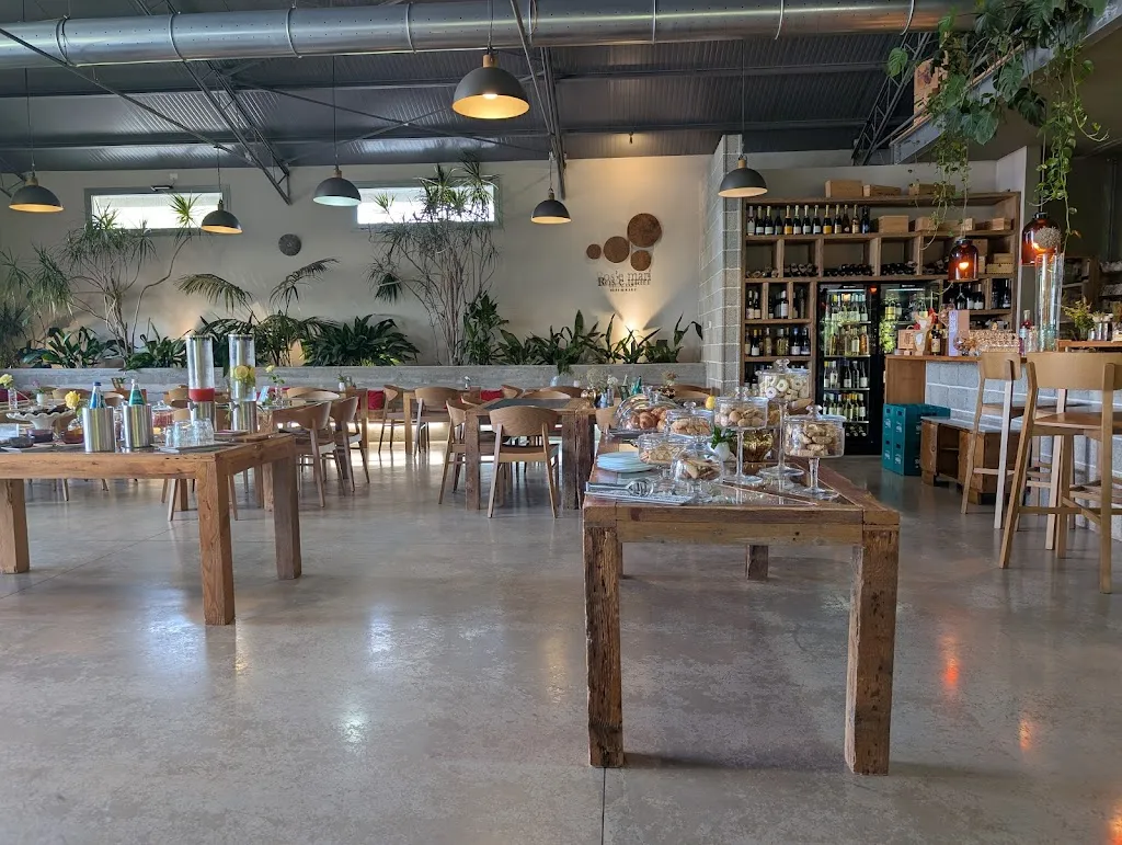 Ros’e Mari_Bidonì_slider_image_3