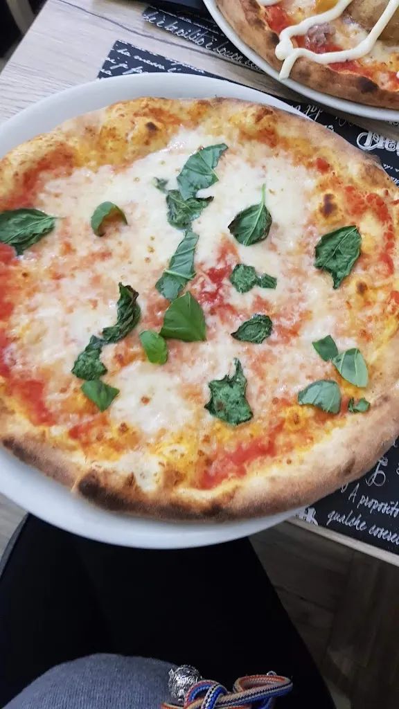 Menu_Pizzeria La chiacchiera_Birori_image_6