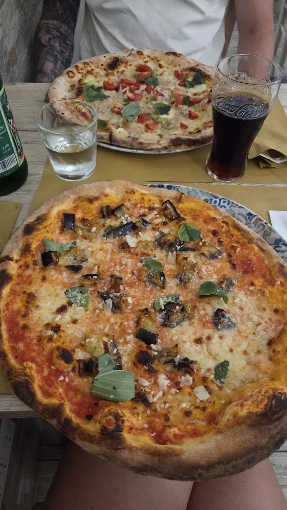 Juli_Pizzeria La chiacchiera_Birori_review