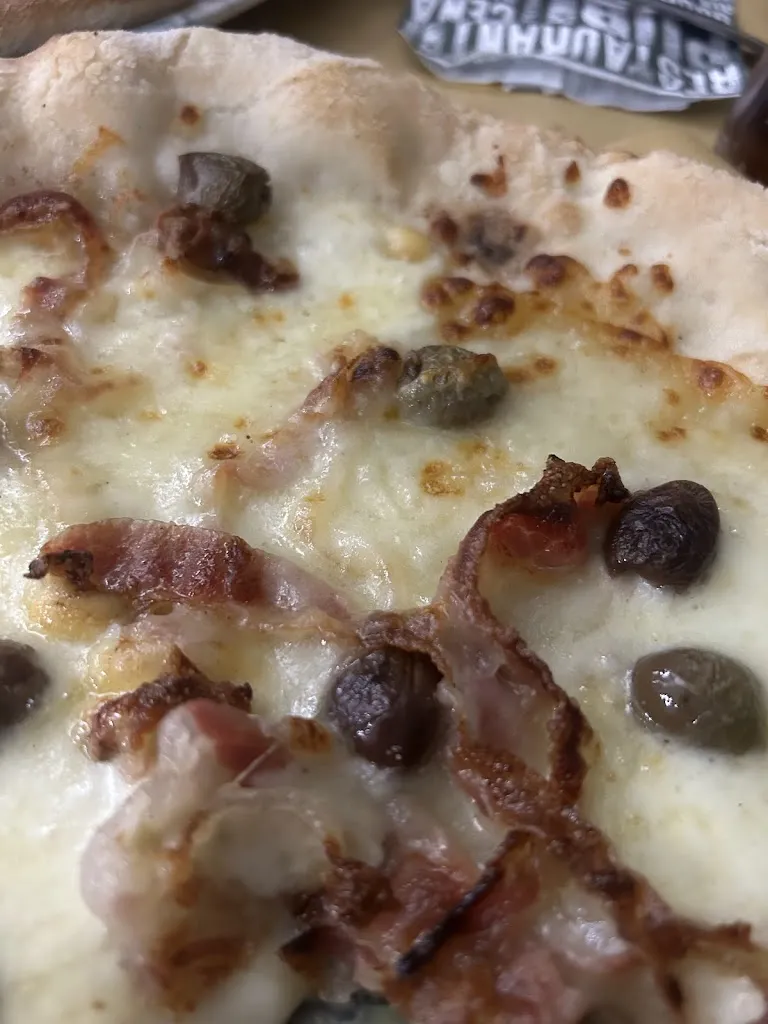 Giuseppe Orani_Pizzeria La chiacchiera_Birori_review