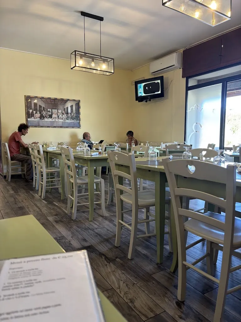 Ristorante Pizzeria 13_Bacu Abis_slider_image_2