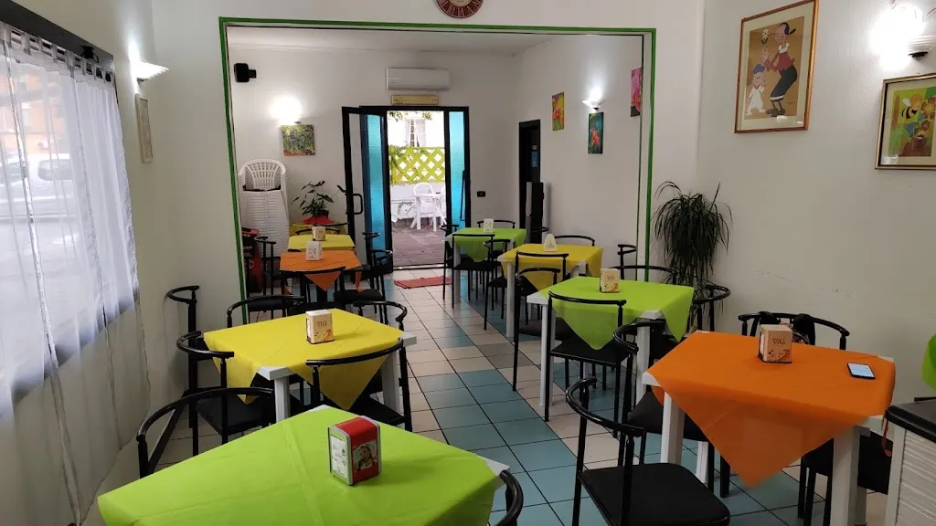 Elio's Bar Paninoteca restaurant in Bacu Abis