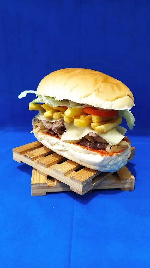 Elio's Bar Paninoteca_Bacu Abis_slider_image_3