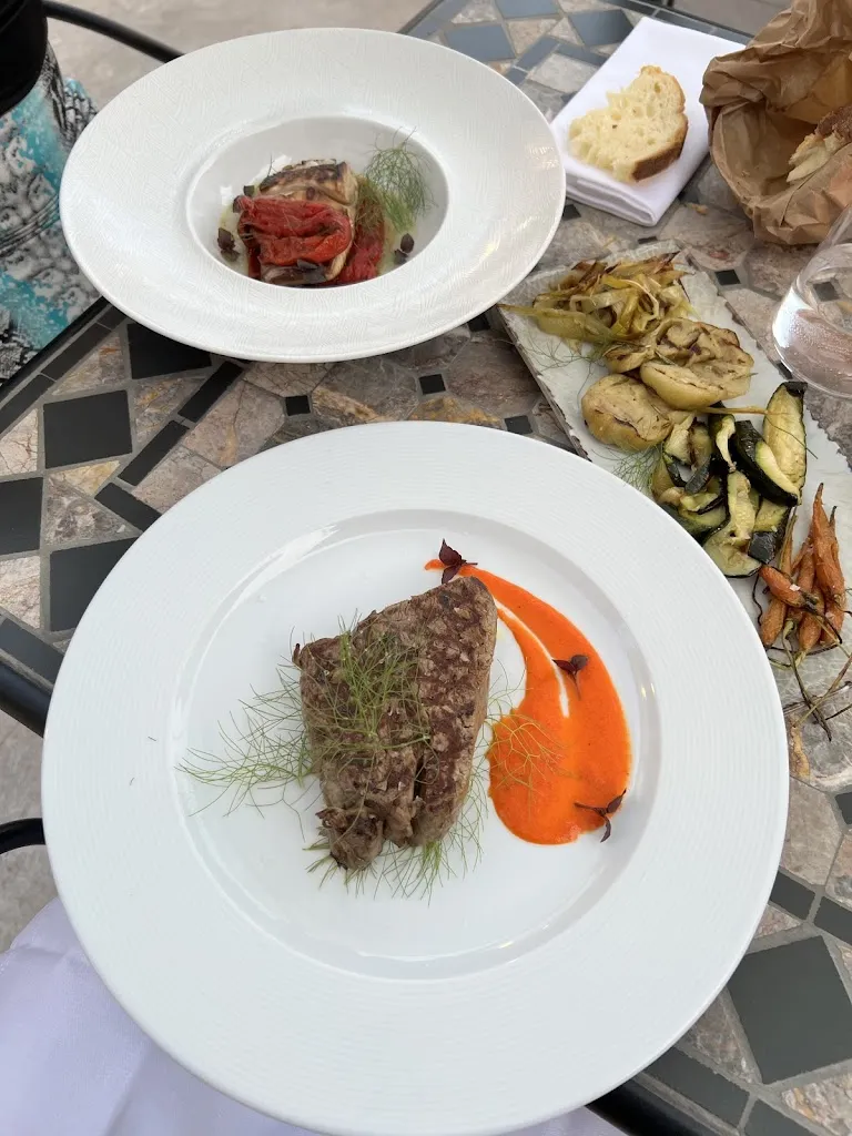 Guy Laing_CRVDO_Bacu Abis_review