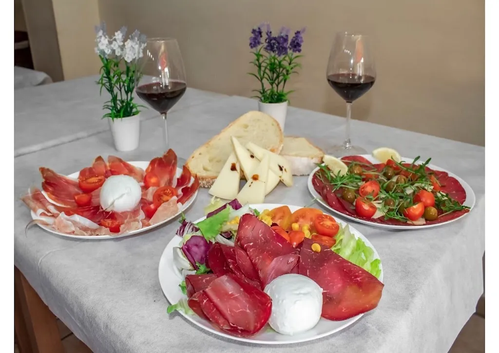 TAVERNA0781_Bacu Abis_slider_image_2